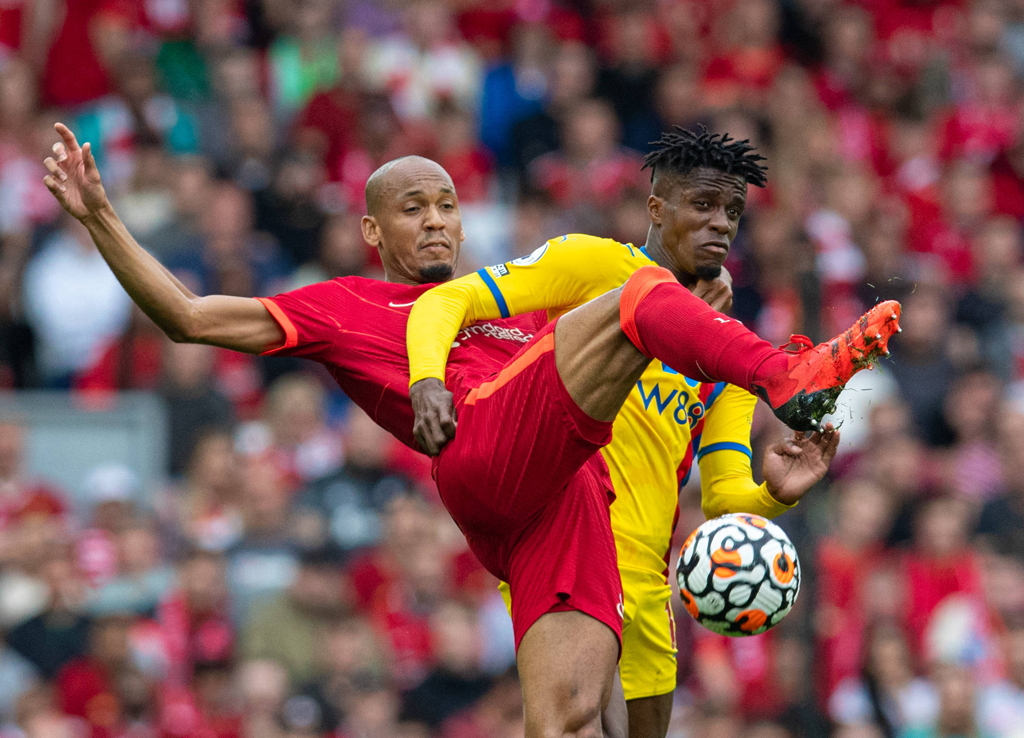 利物浦中场表现出色，帮助球队获胜