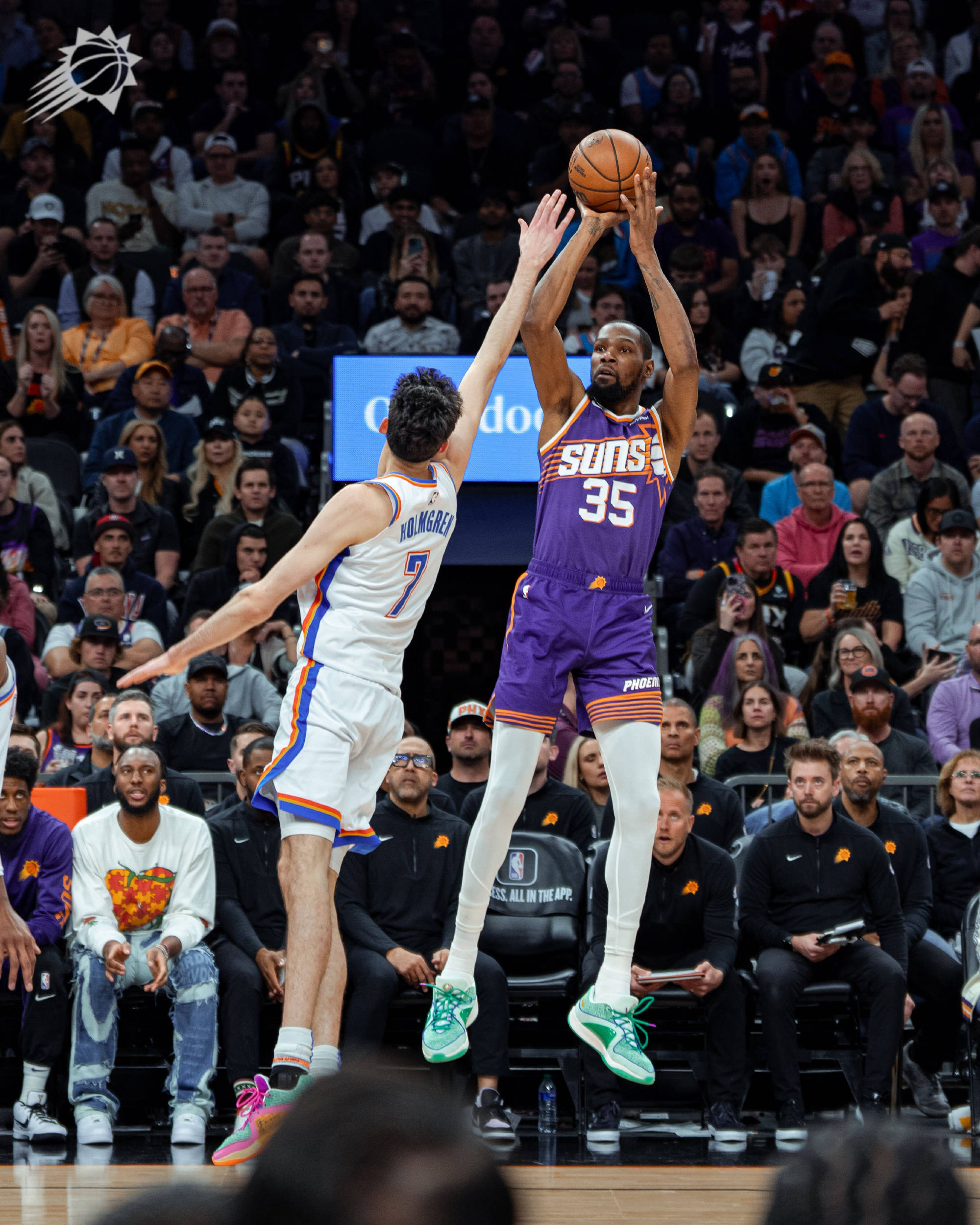 包含杜兰特迎来十五赛季高光表现，公牛球迷沸腾！的词条