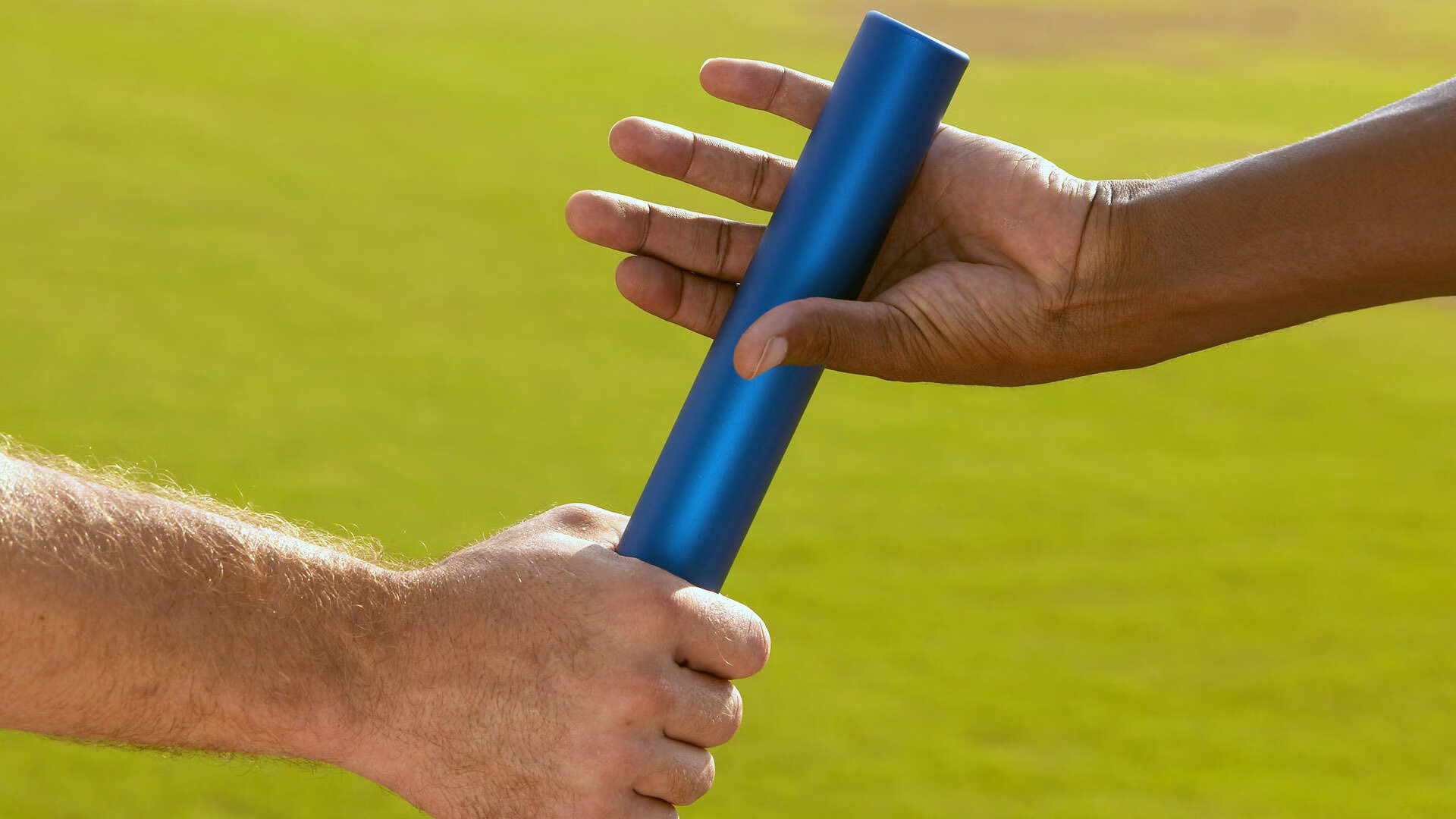 SKT带队取胜！，德布劳内重要时刻战术调整比赛高潮迭起